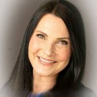 Tina Martello's Instagram, Twitter & Facebook