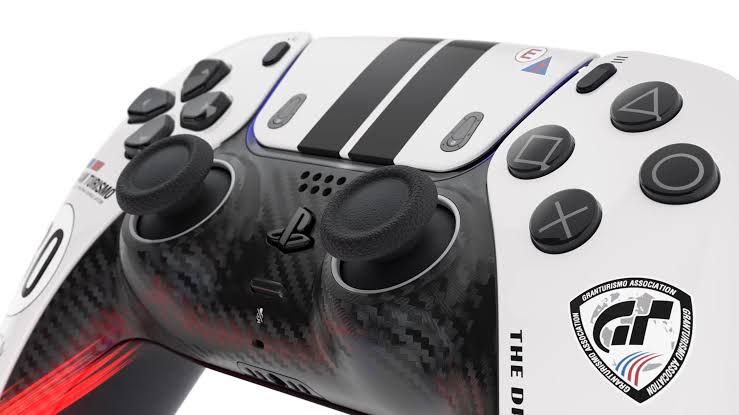 Sony unveils 30th anniversary Gran Turismo PS5 DualSense controller |  KitGuru