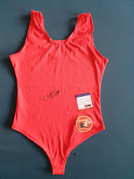 A terrible tv show somehow became an international sensation, long before things trended or went viral. Carmen Electra Baywatch Swimsuit Signed With Coa Catawiki