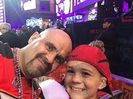 Ace Davis (@AceDavis13)