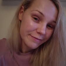 Lynsey Bennett who is living with cervical cancer shared a Daffodil Diary  ahead of tomorrow's Daffodil Day. Thank you Lynsey 💛, #DaffodilDay,  sponsored by Boots Ireland, takes place this Friday, March ...