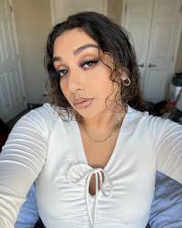 𝙼𝚎𝚕𝚊𝚗𝚒𝚎 𝚁𝚞𝚋𝚢 ✰ (@m.r.vazquez) • Instagram photos and videos