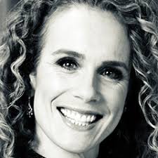 Sarah Sacks's Instagram, Twitter & Facebook