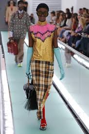 A Model On The Gucci Runway At Milan Fashion Week Gucci Runway Fashion Fashion Week Runway