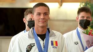 Dadid popovici aproape de medalie. David Popovici A Revenit In Å£arÄƒ DupÄƒ Ce A Scris Istorie La Campionatul European Moment Genial La ConferinÅ£a De PresÄƒ Sunt Un BÄƒiat Care InoatÄƒ Repede Ce Spune Despre Jocurile Olimpice