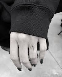 The Best Small Tattoos You Ll Want To Copy From Celebrities Glamour