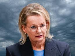 Mistress loses appeal against Pratt estate