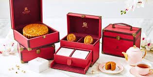 To honor this celebration of togetherness, sheraton petaling jaya has crafted a series of traditional mooncakes, exquisitely packed as lovely gifts for friends, family and business partners. Which Mooncakes Should You Get This Year Buro 24 7 Malaysia
