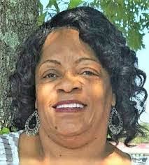 Nora Heck's Instagram, Twitter & Facebook