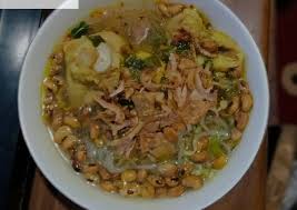 Tumis bawang merah yang sudah dirajang hingga layu dan memberikan wangi sedap. Langkah Mudah Membuat Soto Ayam Simple Tanpa Santan Lezat Sekali Resep Soto Dan Sop Paling Top