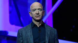 Jeffrey preston «jeff» bezos фамилия при рождении — йоргенсен; Jeff Bezos Fliegt Ins All Erster Bemannter Flug Von Blue Origin
