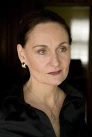 Actors who are in EVERYTHING (never leads) : r/popculturechat