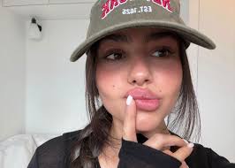 selfies lately 🥐🥐