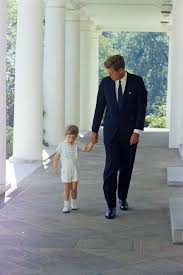Credit the white house historical association the rose garden, walled on two sides by the colonnade of the west wing, frames a view toward the cabinet room and. 1963 10 Octobre John John Et Jack White House West Wing Colonnade St C333 6 63 Par Cecil W Stoughton Kennedy Jfk Jr Jfk