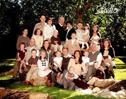 Large Family Photo Large Family Photos Extended Family Pictures Large Family Pictures