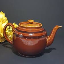 Kitchen | Vintage Little Brown Betty Teapot Maple Brown W Dk Brown Stripes  Holds 8 Oz | Poshmark