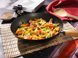 Nach einem kurzen moment tritt wasser aus. Wok Gerichte Einfach Lecker Maggi De