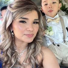 Kevin Ulloa & Sendy Pineda 💍🤵👰 La única pareja de Honduras que recibió  la bendición del Papa Leon XIV en Roma Italia, hace 4 dias celebraron su  sacramento en la sede parroquial