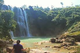 Gambar pemandangan air terjun yang menarik sekali dan perlu kamu. Pin Oleh Amri Amri Di Wisata Jawa Timur Pemandangan Pesisir Borobudur