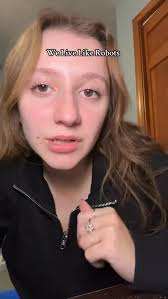 Sophia Bolton (@sophiaebolton) • Instagram photos and videos