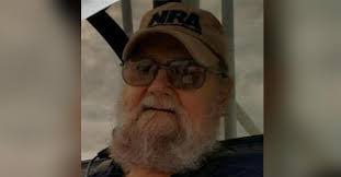 Dennis Dankert's Instagram, Twitter & Facebook