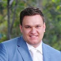 10+ "John Elders" profiles