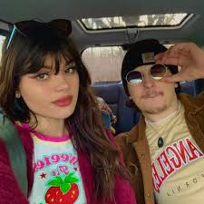 Garret White (@GarretWhite11)