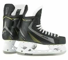 Details About Ccm Tacks 1052 Junior Ice Hockey Skates 7 13 Years Old 3d