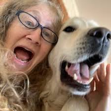 Vivienne Scholl (@parkedportraits)