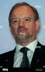 Foreign secretary robin cook conference hi-res stock photography and images 