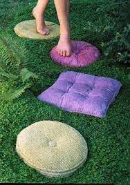 But because they are concrete, these pillows can stay. Take Old Pillows Cover With Vaseline Then Make A Cast With Plaster Of Paris Use The Cast To Make A C Vintage Pillows Concrete Stepping Stones Upcycle Garden