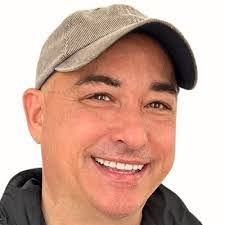 Tom Staples's Instagram, Twitter & Facebook