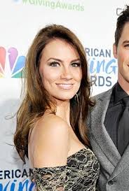 Six Degrees » Matt Lanter and Angela Stacy