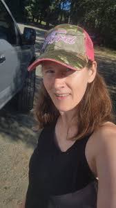 Melissa Piatt's Instagram, Twitter & Facebook