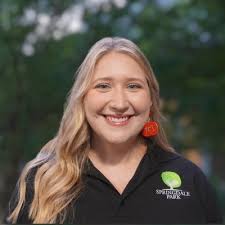 Shenise White (@shenises)