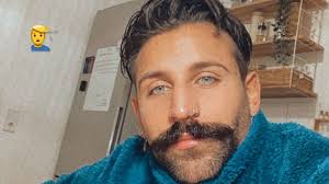 It features single people enjoying a holiday in paradise whilst looking for love. Nach Babynews Ex On The Beach Maddi Zeigt Mini Bauch Promiflash De