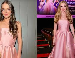 Foto: Rafa Justus e Pietra Quintela usam mesmo vestido no estilo princesa,  rosa, da marca Agilitá, avaliado em cerca de R$ 4 mil, para ocasiões  diferentes. - Purepeople