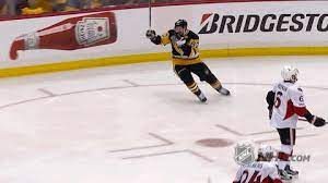 In this case, the one randy orton countered xavier woods' honor roll with. Ice Hockey Gifs Primo Gif Latest Animated Gifs