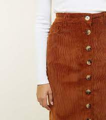 We did not find results for: Jupe Mi Longue Droite Rouge Brique Boutonnee En Velours Cotele New Look