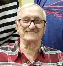 Karen Stroh's Instagram, Twitter & Facebook