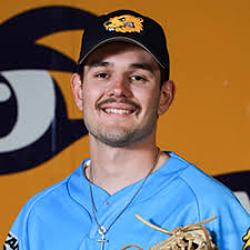 Luther's Cook and Phipps Named American Rivers Conference Athletes of the  Week