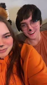 Fox and Hound Couple Trend