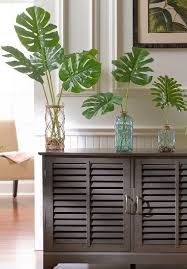 Palm Leaves Fronds For A Green Tropical Decor Touch Tropical Home Decor Tropical Interior Design Home Decor Near Me