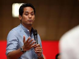 Also to celebrate his poster being the 30th malaysian politics motivational poster i've. Usah Gentar Ini Nasihat Khairy Jamaluddin Untuk Skuad B 23 Malaysia Football Tribe Malaysia