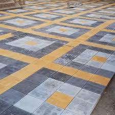 انترلوك مربع رصاصي اسود اصفر