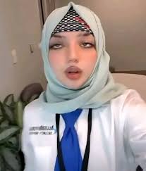 من از نسل بابه مزاری هستم هر چیقدر به من توهین کنید من بیشتر رشد خواهمکرد