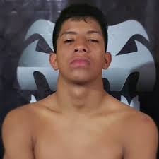 David Campoverde vs. Harry Gomez, SFC 3