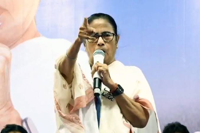 Lok Sabha Election 2024 | Mamata Banerjee says she does not accept Calcutta High Court verdict on OBC certificate dgtl - Anandabazar