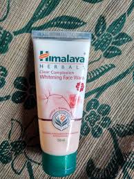 I don't buy much from himalaya because most of the times i've experienced that the products don't deliver the claims. Review Himalaya Herbals Clear Complexion Whitening Face Wash Tannth Story