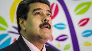 Gut drei monate vor der umstrittenen parlamentswahl begnadigt venezuela mehr als 100 oppositionelle lesen sie mehr. Politische Krise Venezuela Referendum Gegen Maduro Gestoppt Augsburger Allgemeine